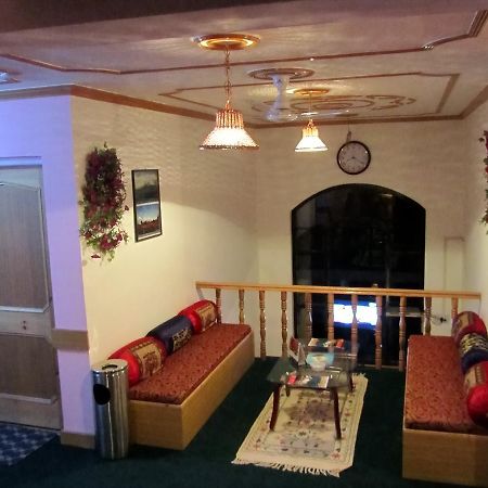 Royal Star Inn Srīnagar Eksteriør bilde