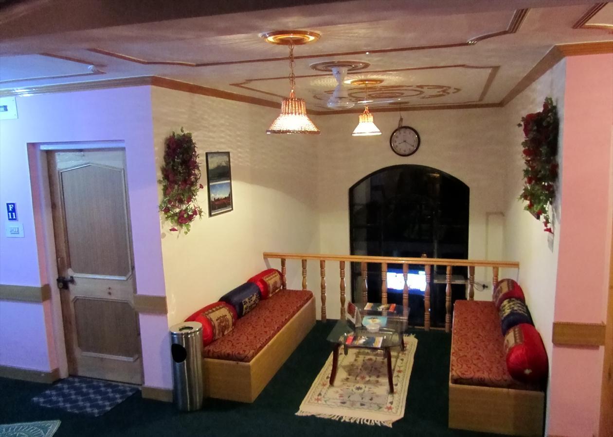 Royal Star Inn Srīnagar Eksteriør bilde